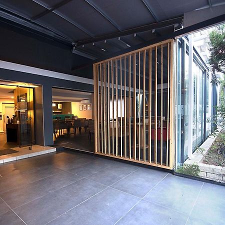 Falireon Hotel Athena Bagian luar foto