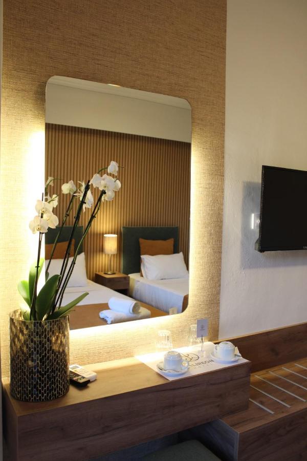 Falireon Hotel Athena Bagian luar foto