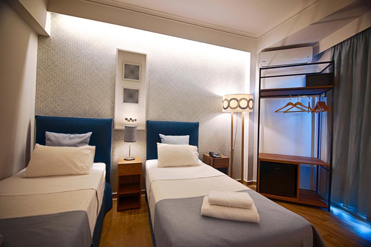 Falireon Hotel Athena Bagian luar foto