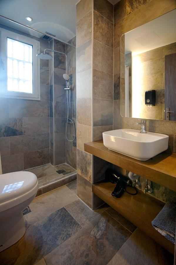 Falireon Hotel Athena Bagian luar foto